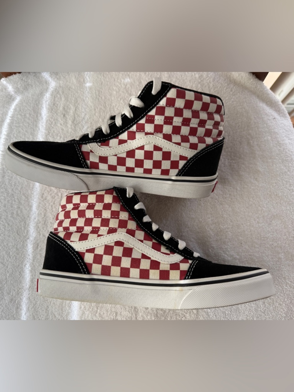 Vans SK8-Hi Checkerboard Black White Red Sneakers Size Youth 5.5